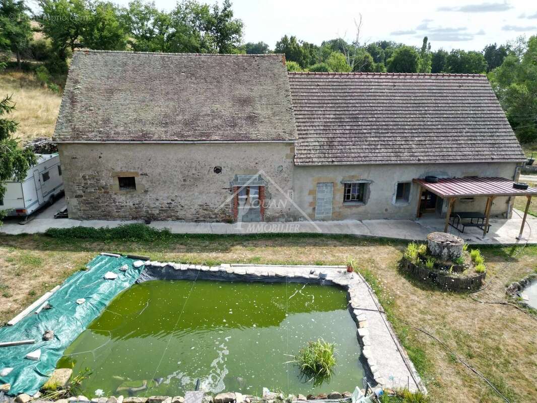 Maison à COSNE-D&#039;ALLIER