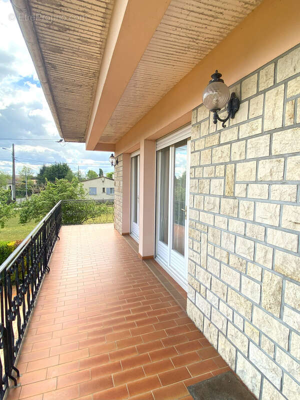 Maison à SAINT-ANDRE-DE-CUBZAC