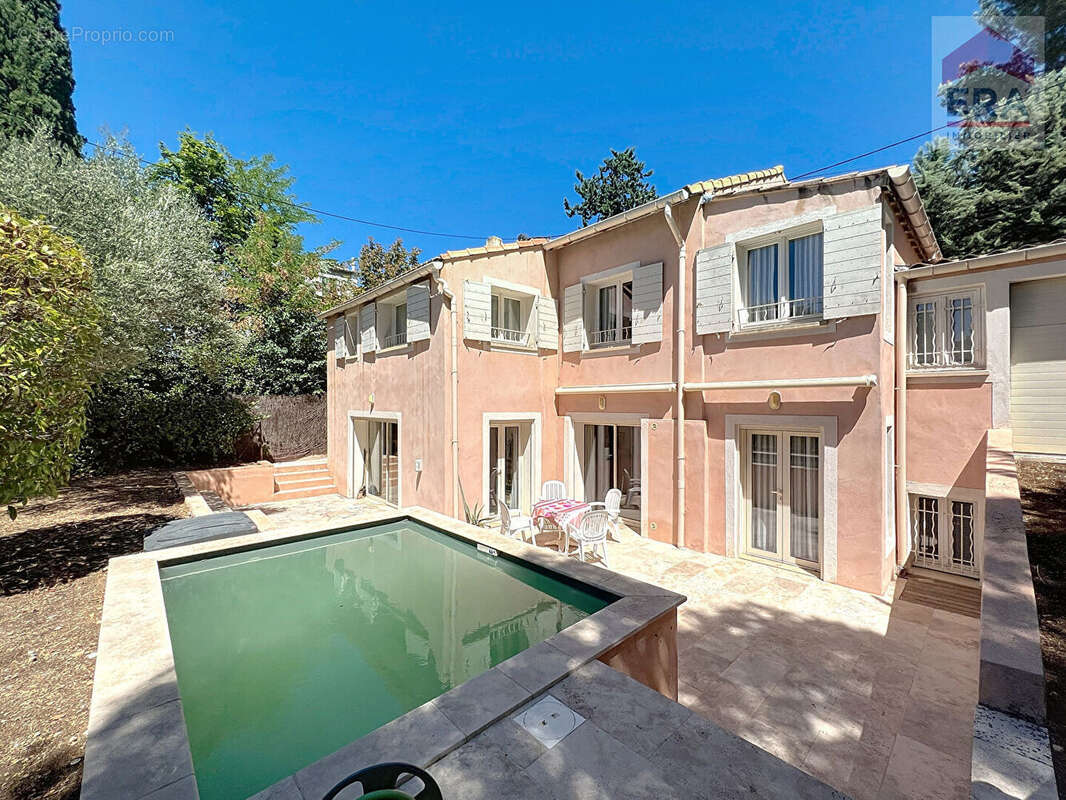 Maison à AIX-EN-PROVENCE