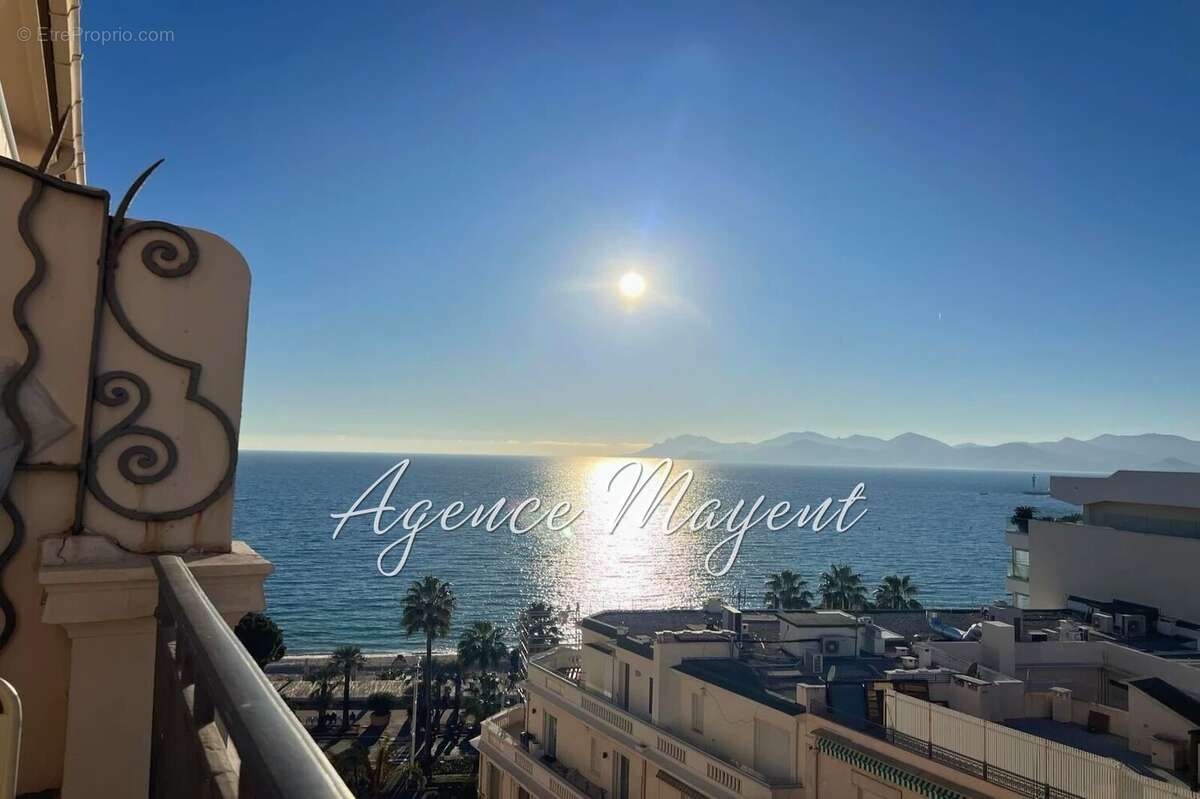 Appartement à CANNES