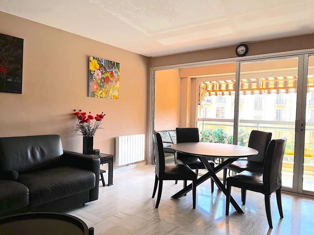Appartement à NICE