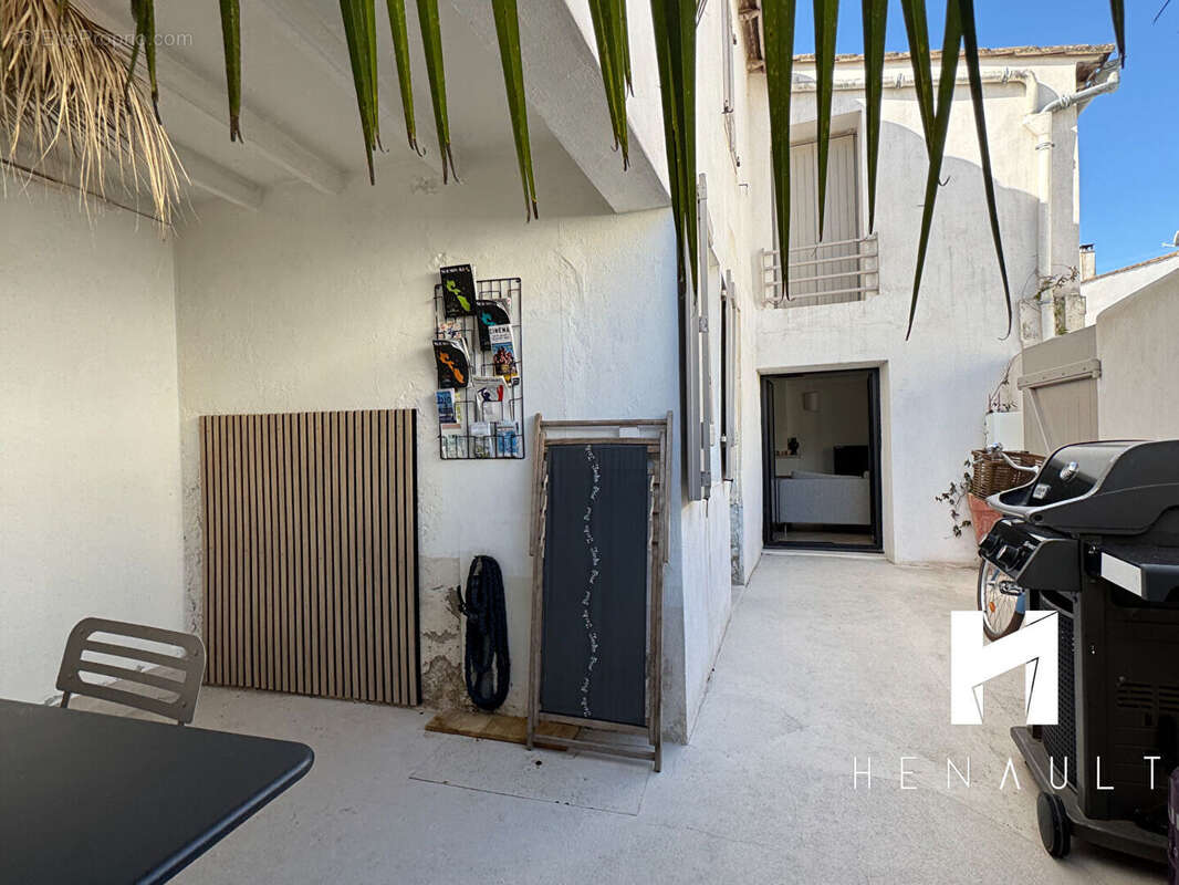 Maison à LA COUARDE-SUR-MER