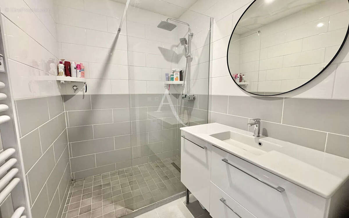 Maison à OZOIR-LA-FERRIERE