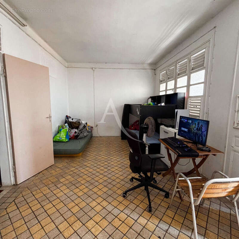 Maison à FORT-DE-FRANCE