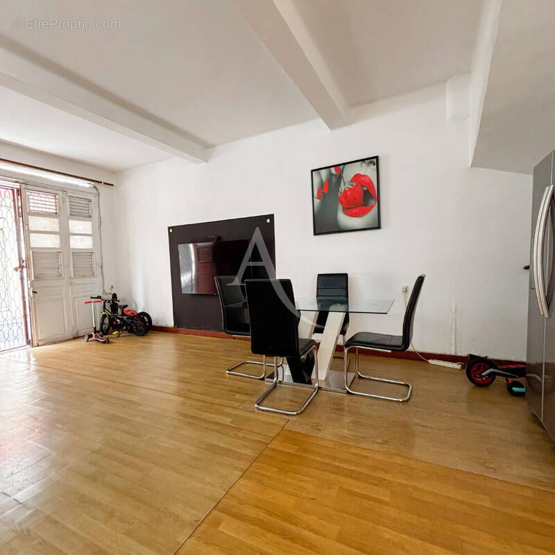 Maison à FORT-DE-FRANCE