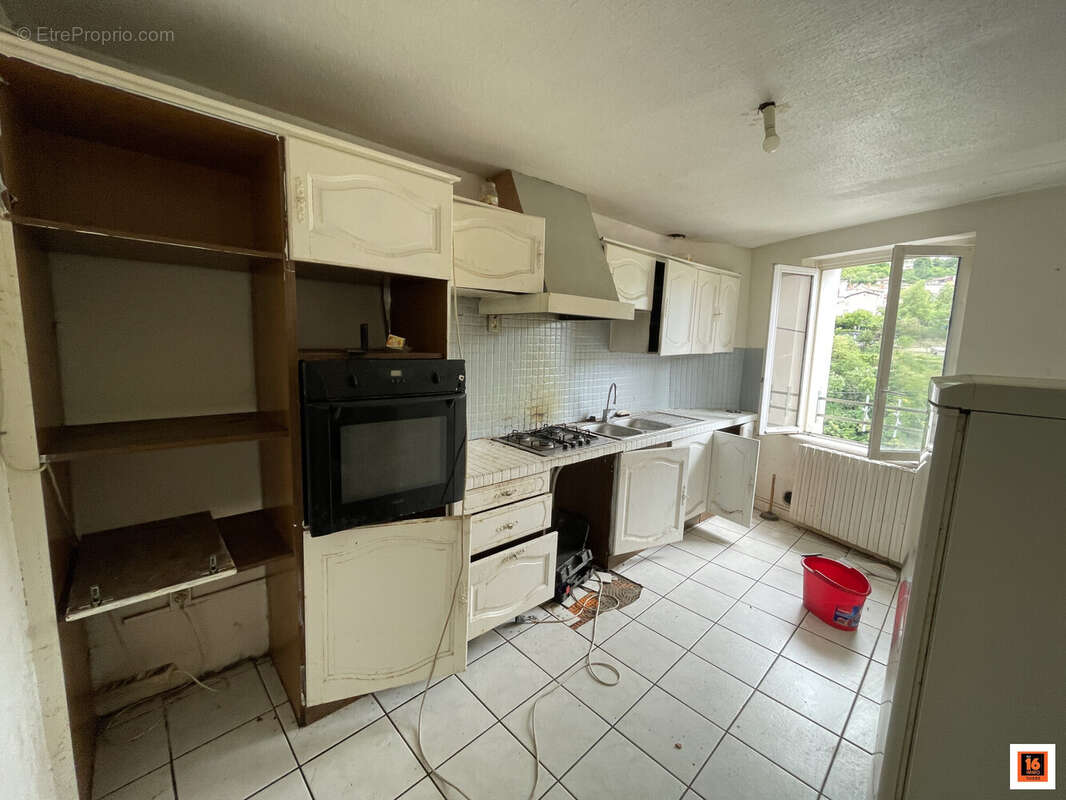 Appartement à THIERS
