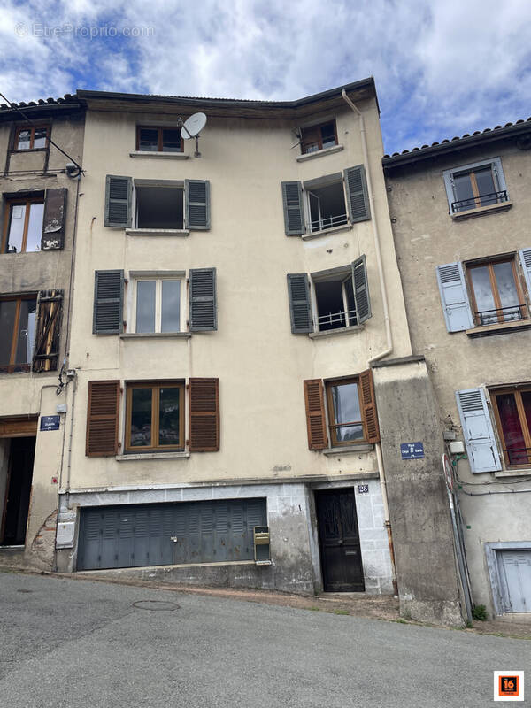 Appartement à THIERS