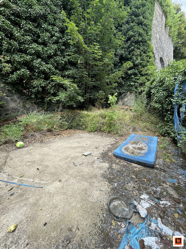 Appartement à THIERS