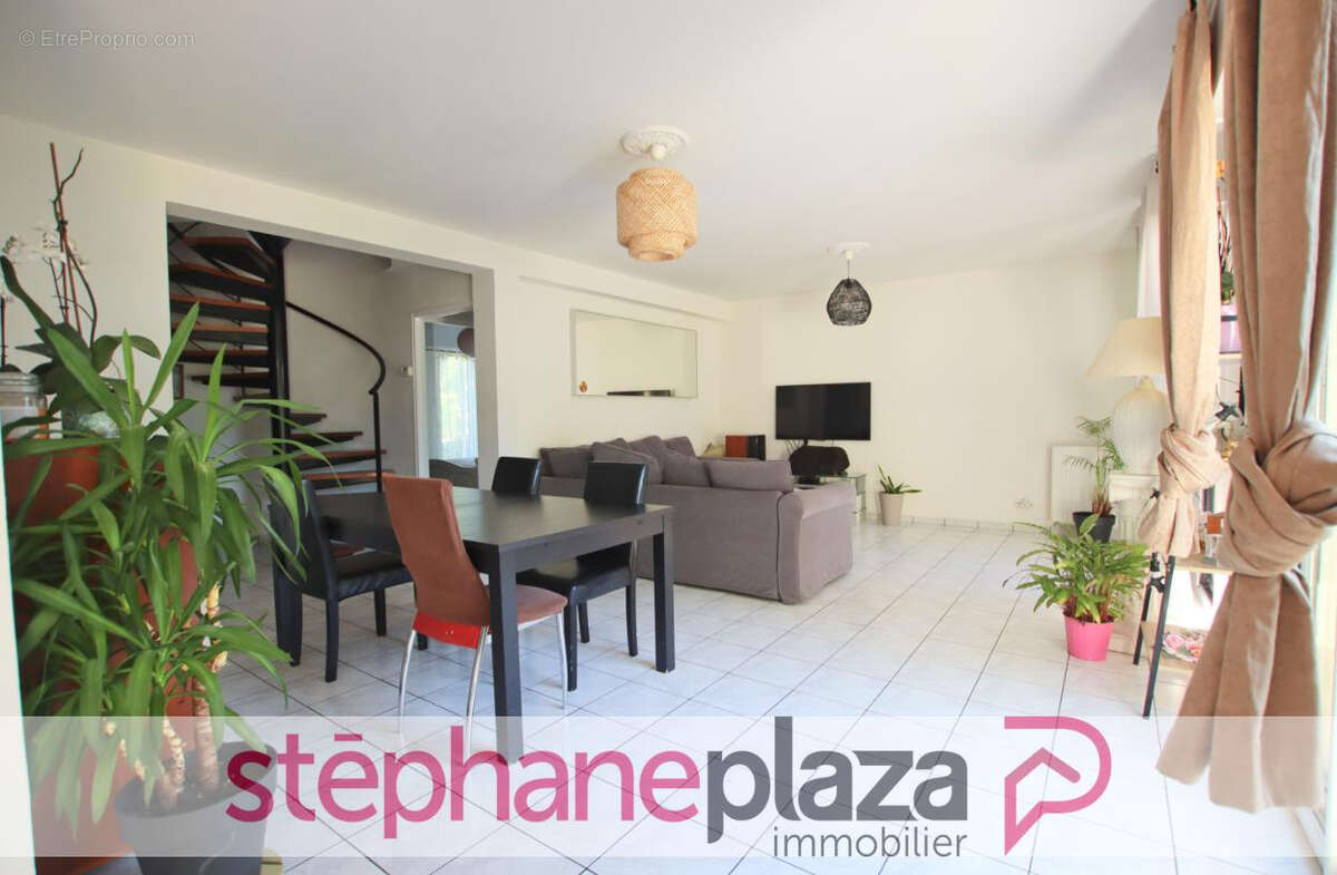 Maison à CHATEAUGIRON