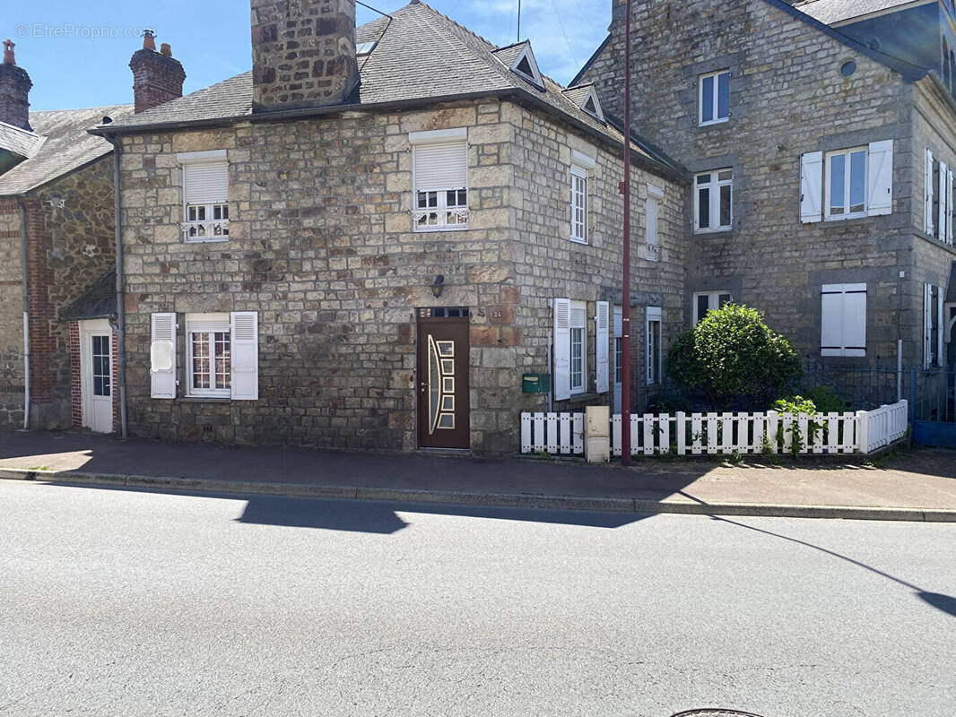 Maison à JUVIGNY-SOUS-ANDAINE