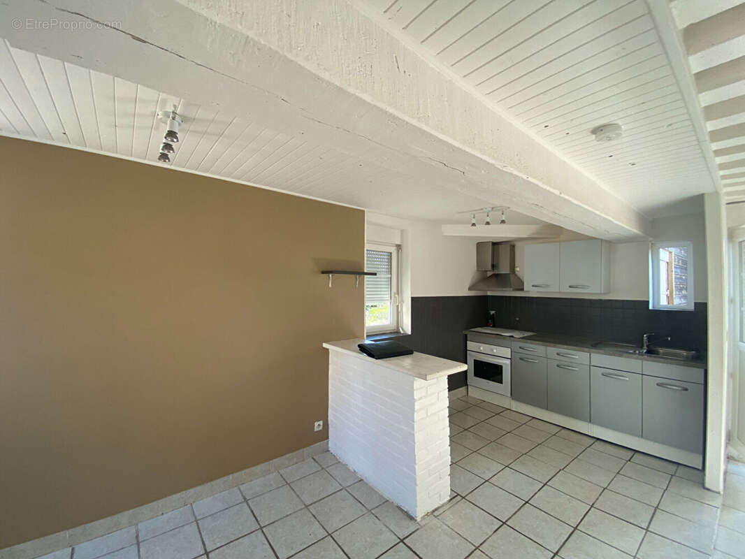 Maison à MEZIDON-CANON