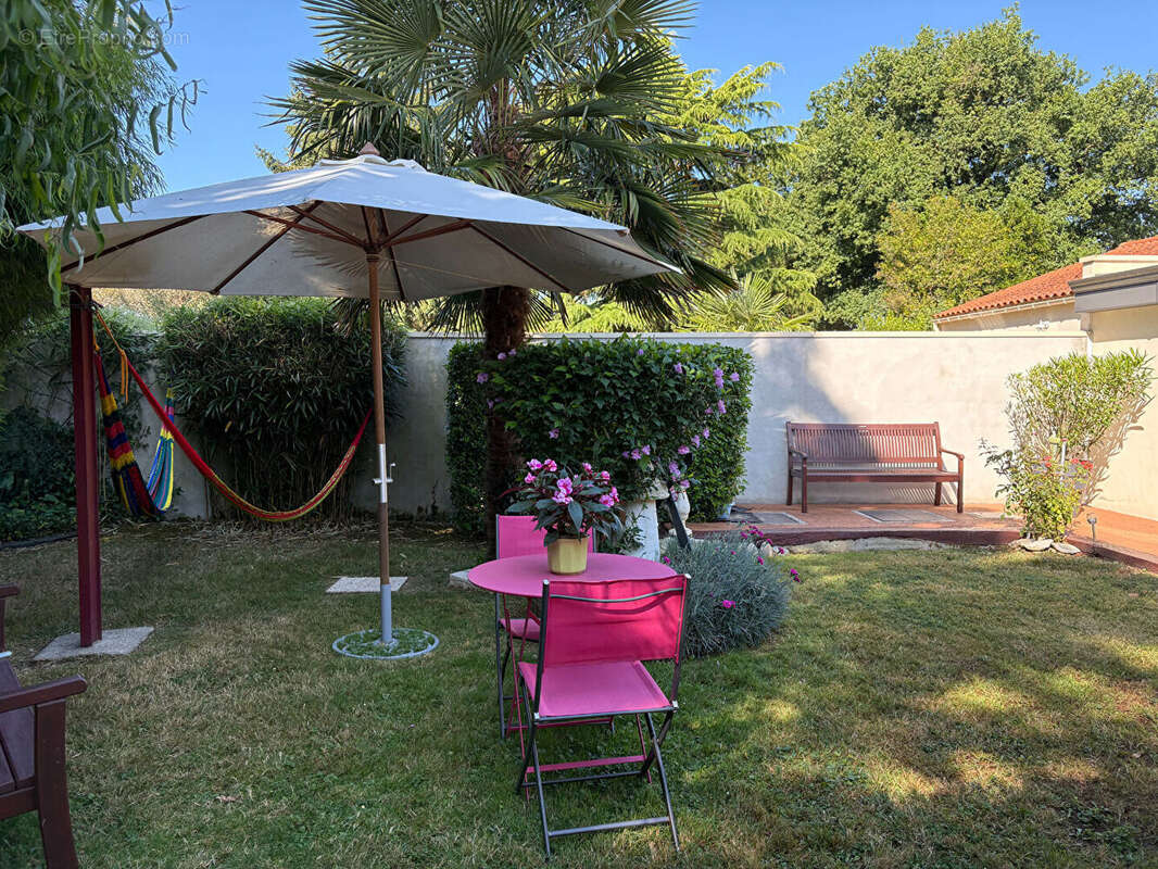Maison à LANDERONDE