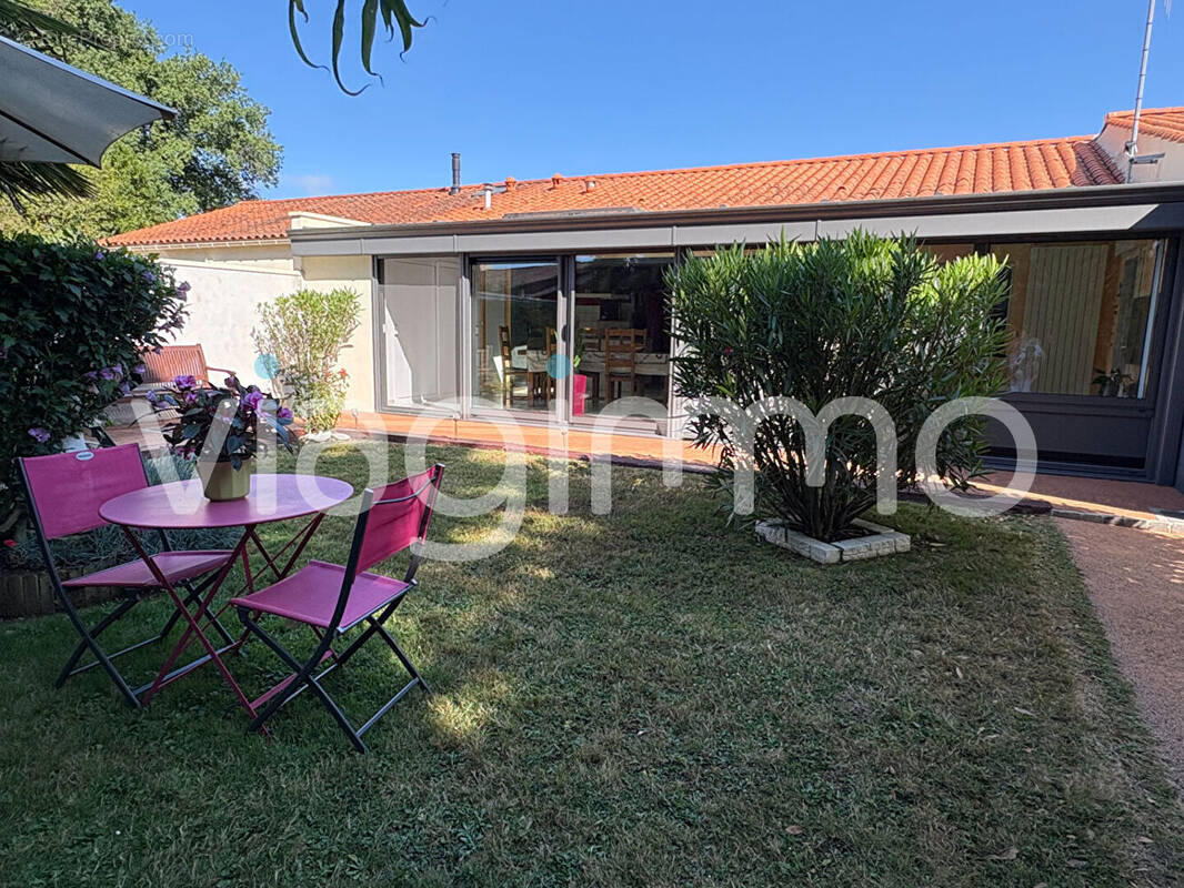 Maison à LANDERONDE