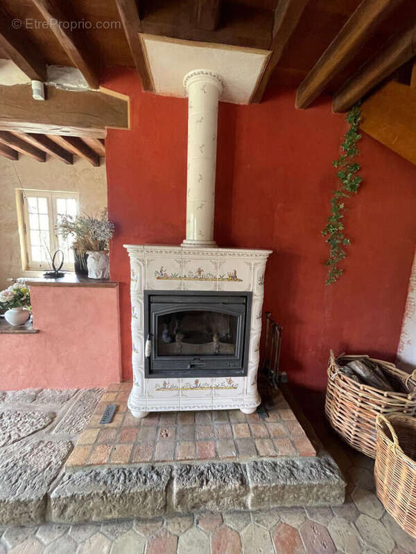 Maison à MEZY-SUR-SEINE