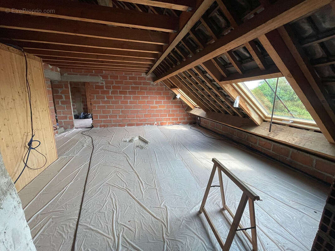 Maison à MEZY-SUR-SEINE