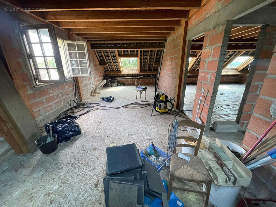 Maison à MEZY-SUR-SEINE