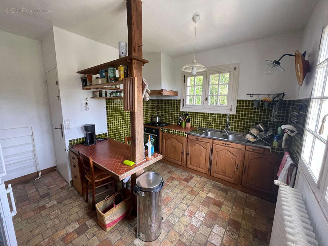 Maison à MEZY-SUR-SEINE