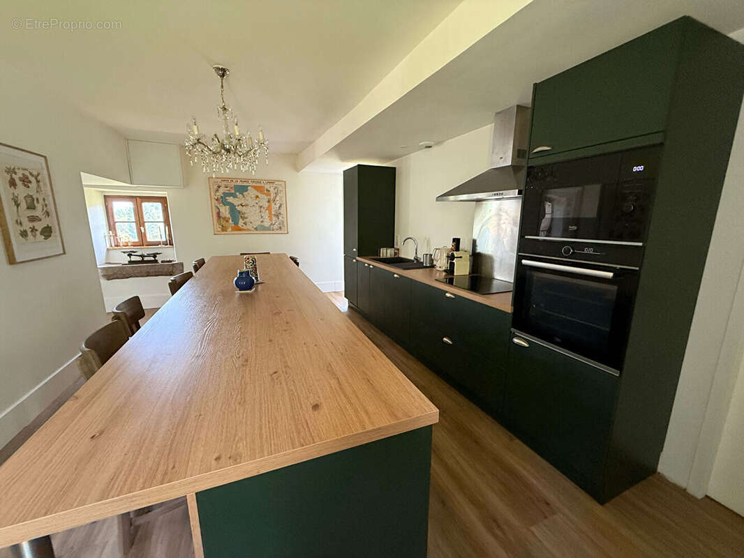 Maison à SAINT-NICOLAS-DES-BIEFS