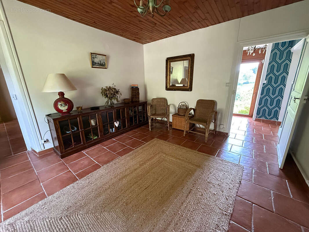 Maison à SAINT-NICOLAS-DES-BIEFS