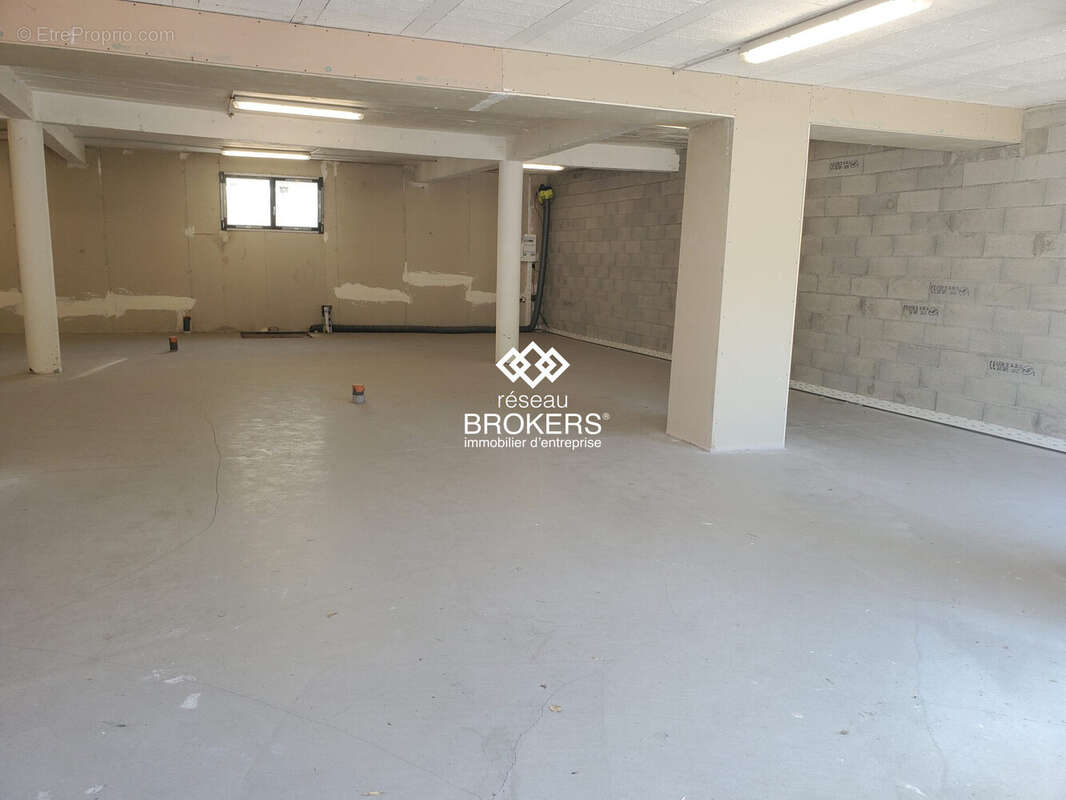 Commerce à SILLINGY