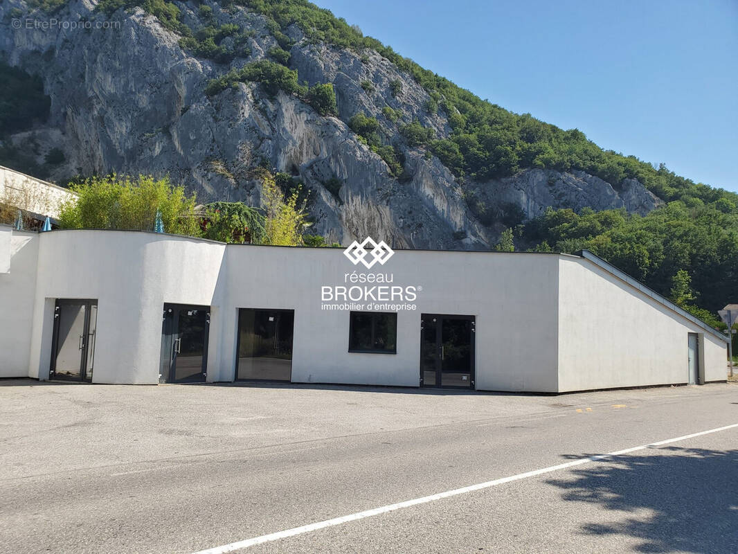 Commerce à SILLINGY