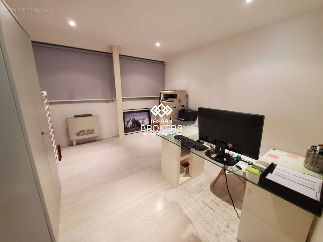 Commerce à ALBY-SUR-CHERAN