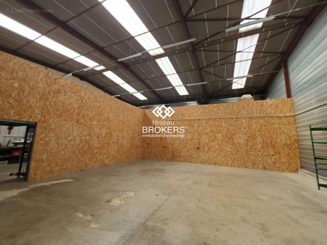 Commerce à ALBY-SUR-CHERAN