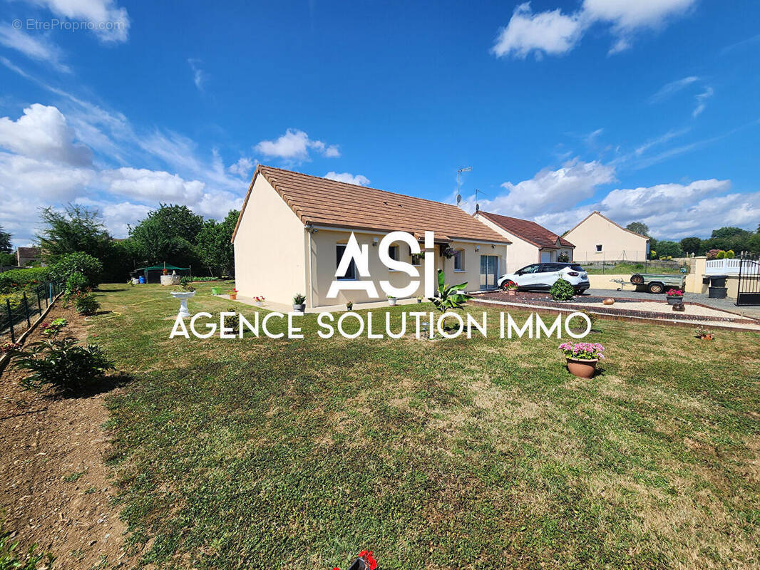 Maison à TASSILLE