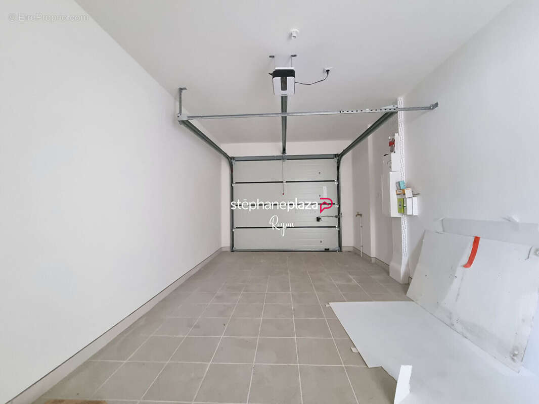 Maison à VAUX-SUR-MER