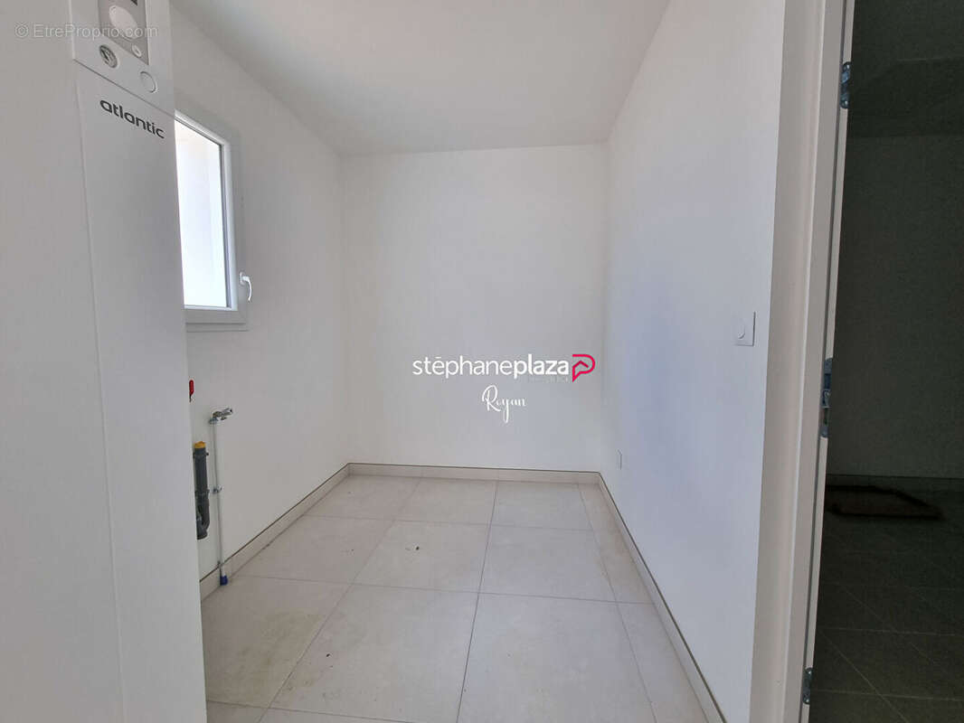 Maison à VAUX-SUR-MER