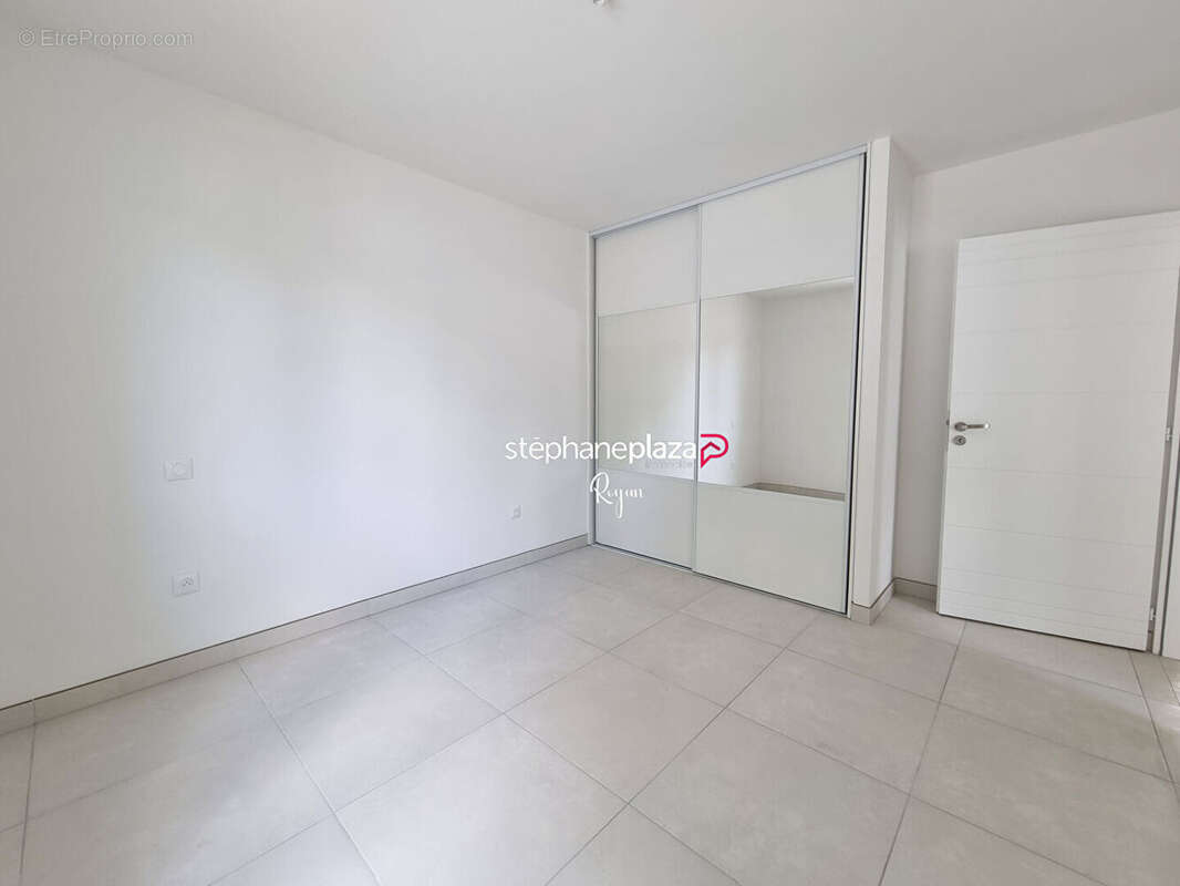 Maison à VAUX-SUR-MER