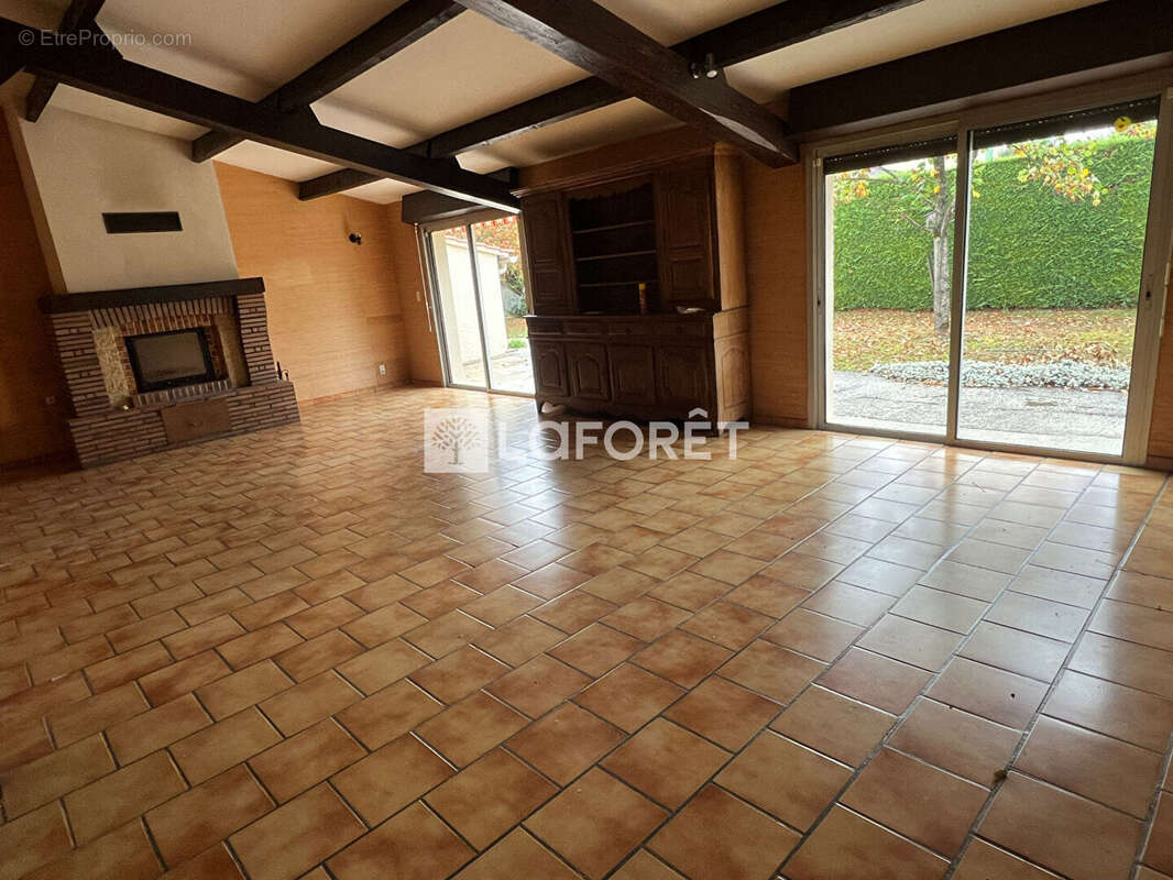 Maison à CESTAYROLS