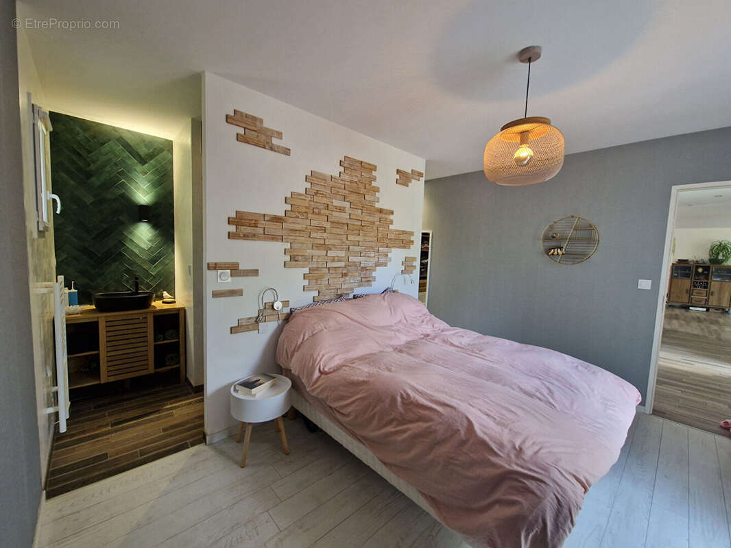 Maison à PARENTIS-EN-BORN