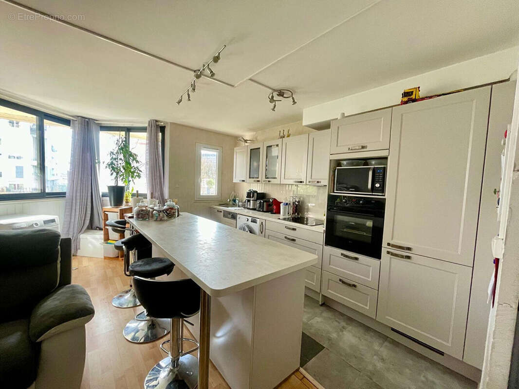 Appartement à BEZONS