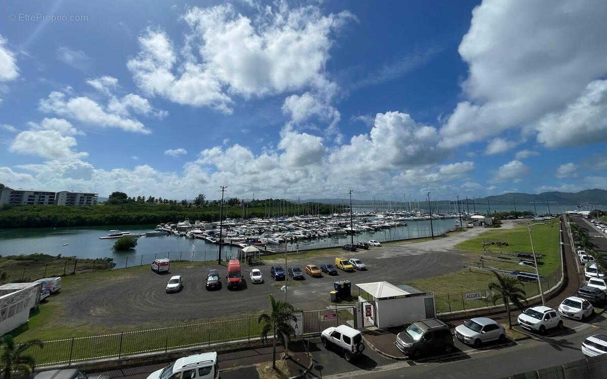 Appartement à FORT-DE-FRANCE
