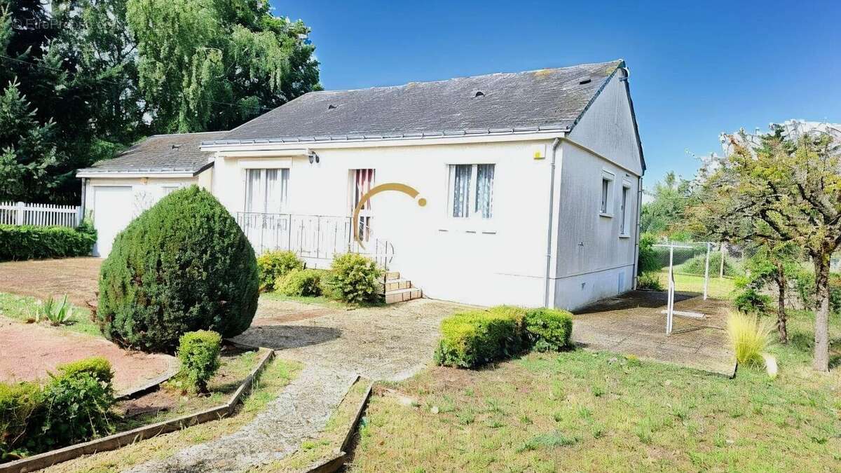 Maison à MONTLOUIS-SUR-LOIRE