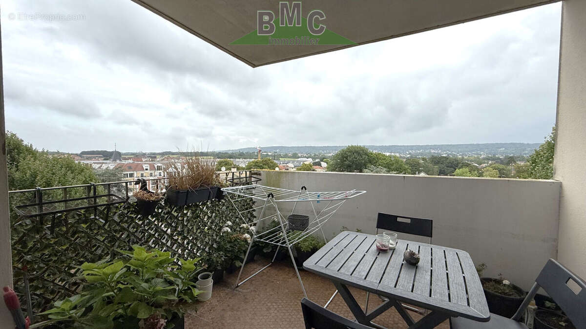 Appartement à LE PLESSIS-BOUCHARD