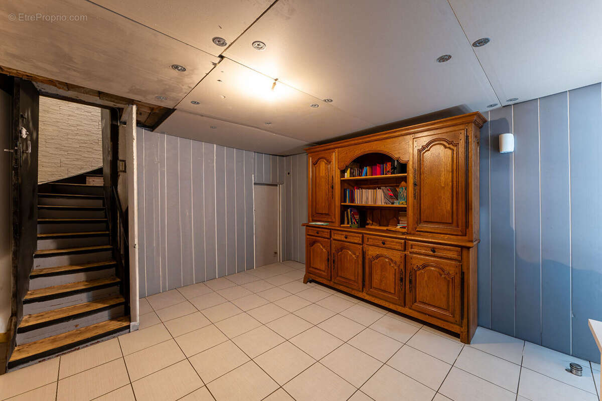 Maison à SAINT-AMANT-TALLENDE