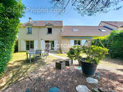 Maison à VERNEUIL-SUR-SEINE