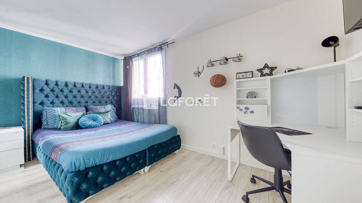 Appartement à ROISSY-EN-BRIE