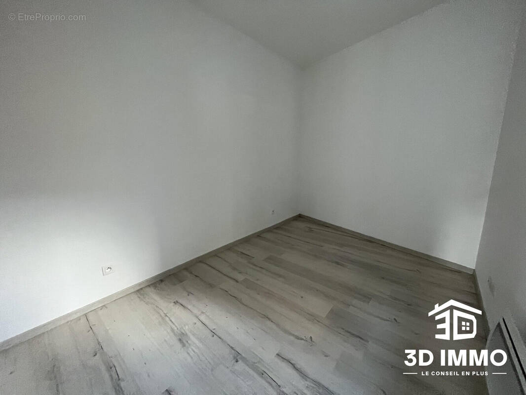 Appartement à AVESNES-SUR-HELPE