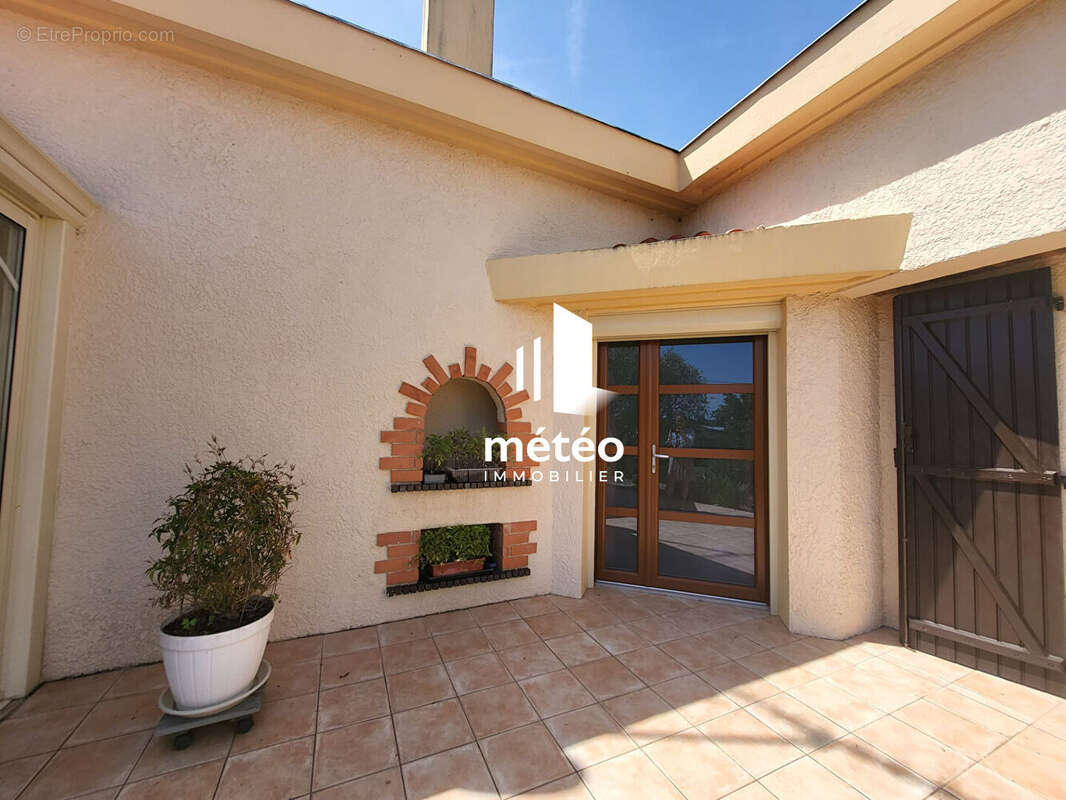 Maison à LE CHAMP-SAINT-PERE