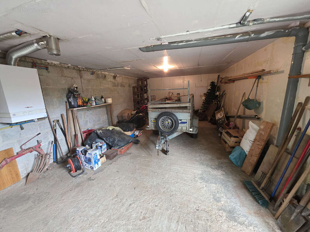 Maison à BAGUER-MORVAN