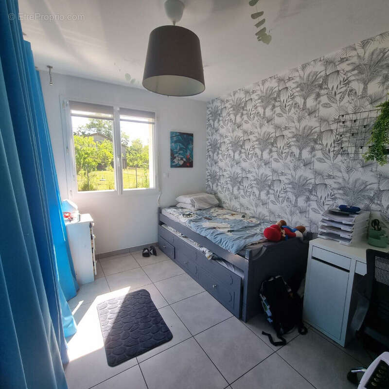 Maison à VENDENESSE-SUR-ARROUX