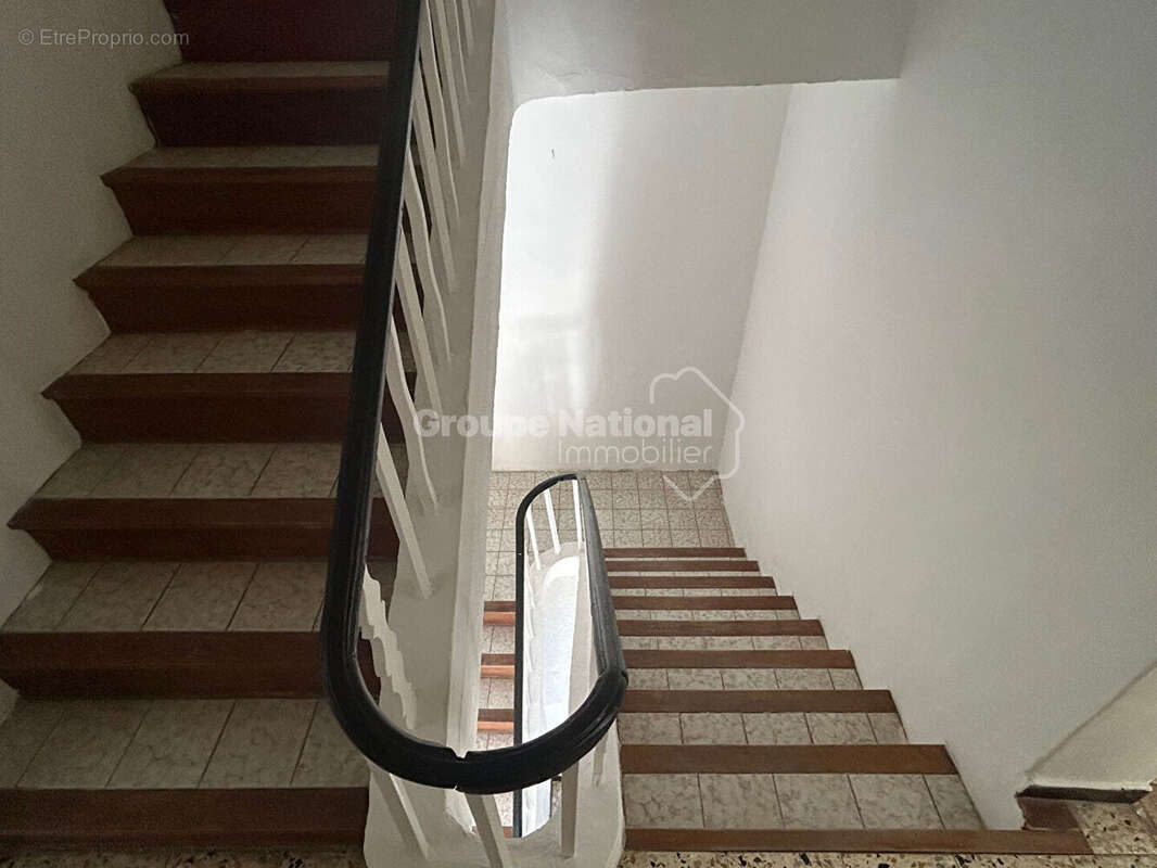 Maison à COURTHEZON