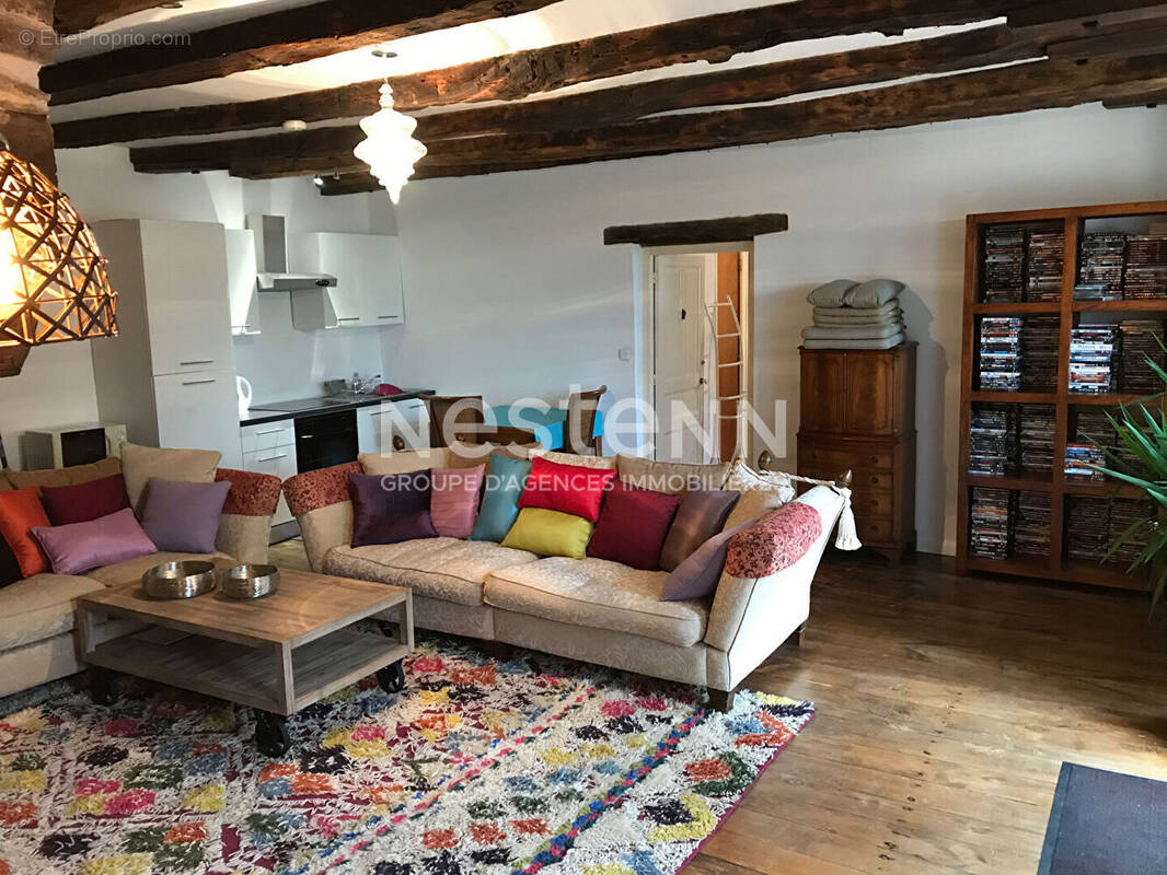 Maison à SAINT-SAUD-LACOUSSIERE