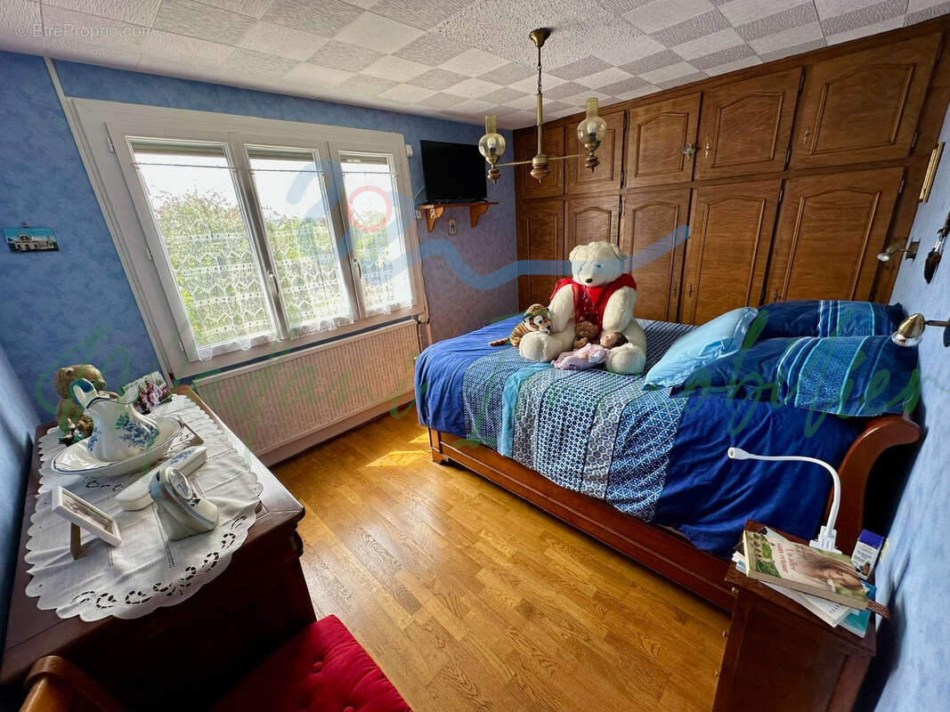 Maison à BONNIERES-SUR-SEINE