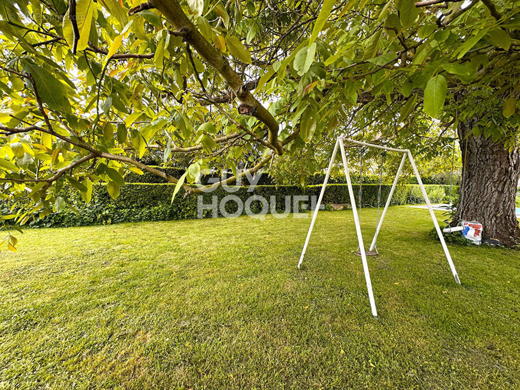 Maison à JAUNAY-CLAN