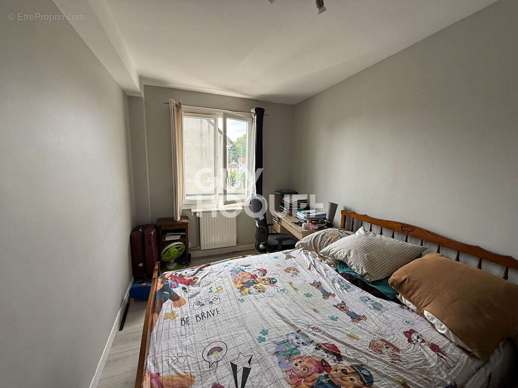 Appartement à LIVRY-GARGAN