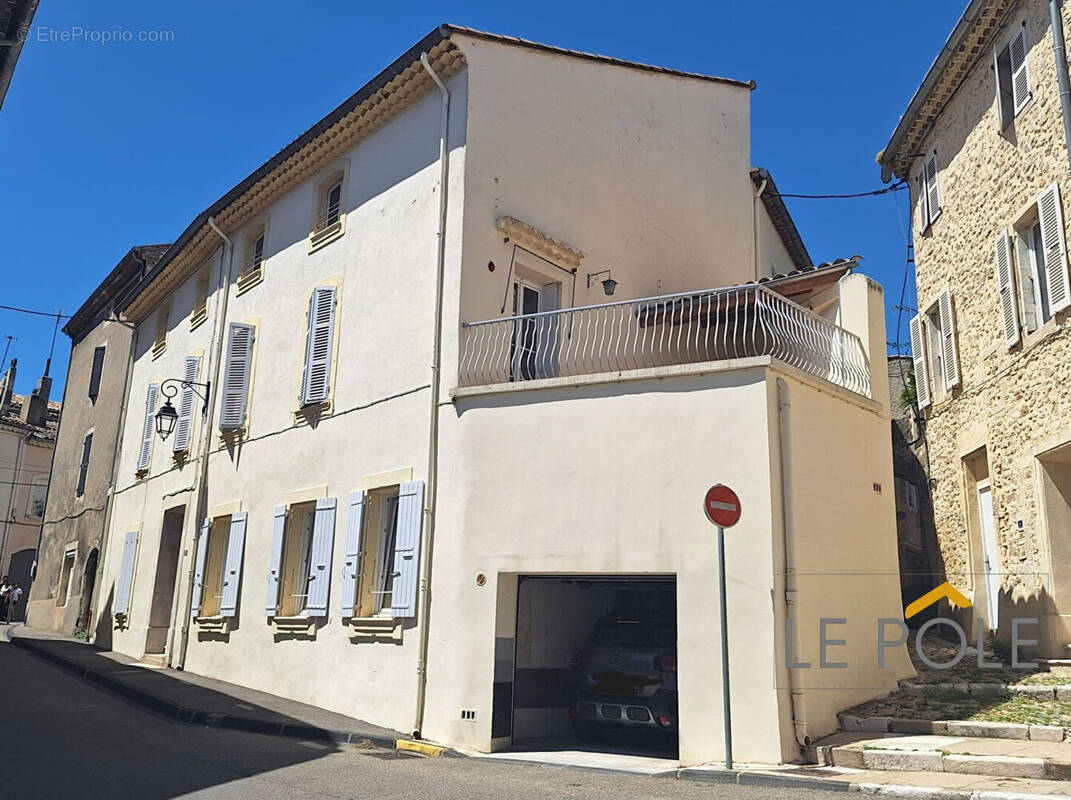 Appartement à BOURG-SAINT-ANDEOL